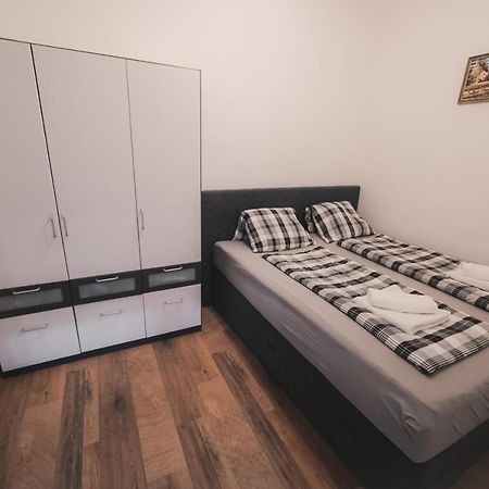 Renovated Apartment Close To First District Bécs Kültér fotó