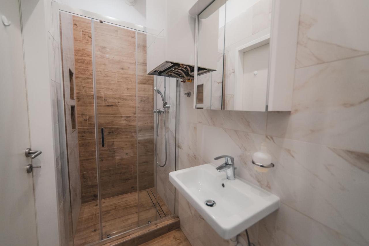 Renovated Apartment Close To First District Bécs Kültér fotó
